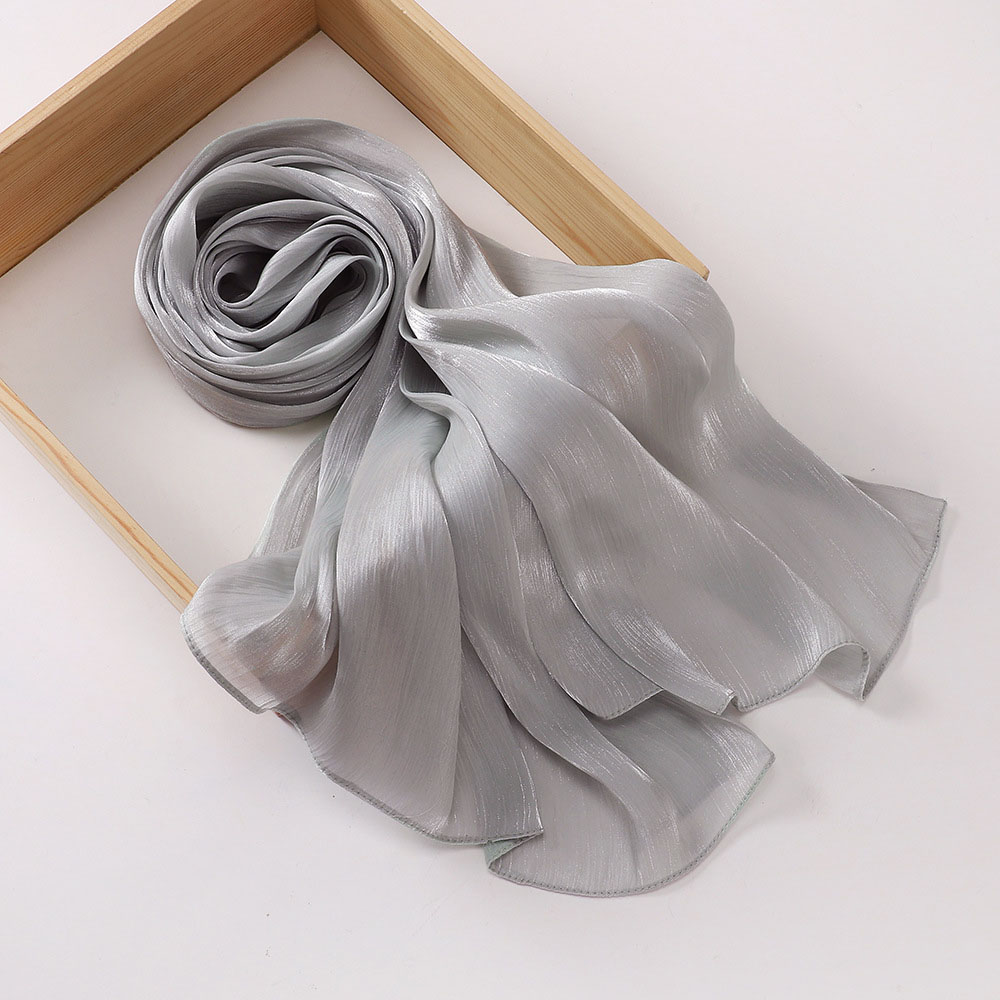 Hijab de Seda