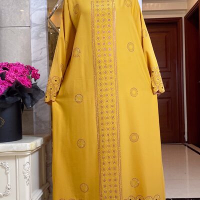 Abaya Amarilla con Bordado