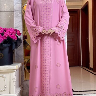 Abaya Rosa con Bordado