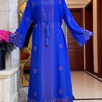 Abaya Azul con Bordado