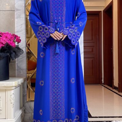 Abaya Azul con Bordado