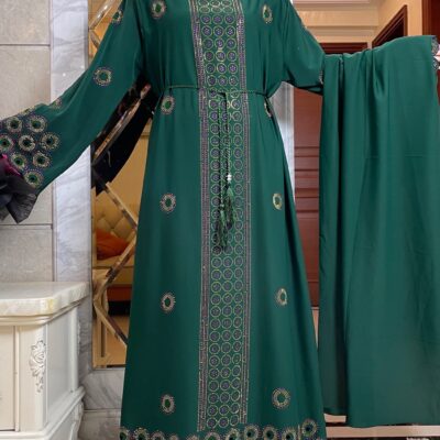 Abaya Verde con Bordado